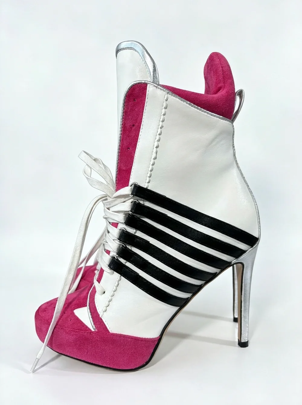 Contrast Design Ladies Lace‑Up Platform Ankle Booties White Leather Upper Pointed-Toe Detail Thin Stiletto Heel Design Boots