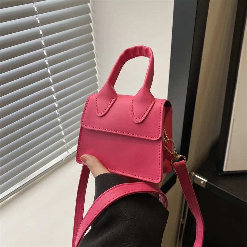 

Новинка 2025 года, текстурированная сумка через плечо, модная ручная сумка через плечо для женщин, модная сумка-тоут подмышками, стильная универсальная ​