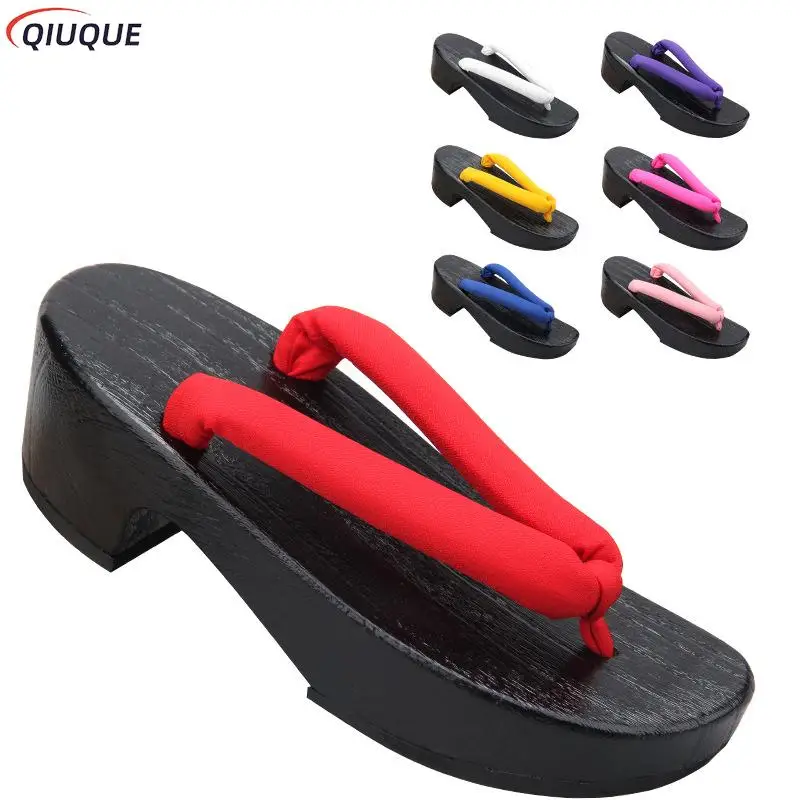 1 paio Kamado Tanjirou Nezuko sandali Hashibira Inosuke Geta Tomioka Giyuu zoccoli Agatsuma Zenitsu infradito Anime Cosplay Shoes