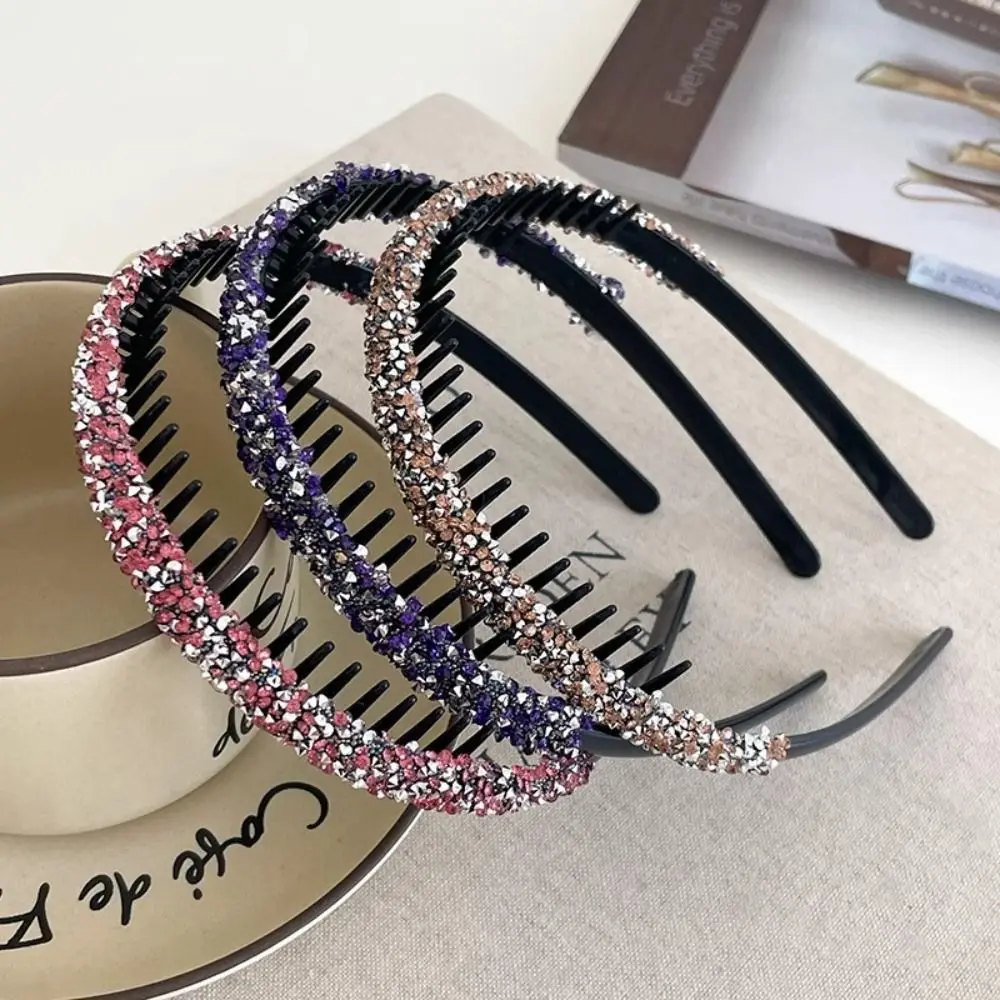 

Fashion Plastic Rhinestone Headband with Toothed Non-slip Thin Hairband Korean Style Shiny Hair Hoop Ladies