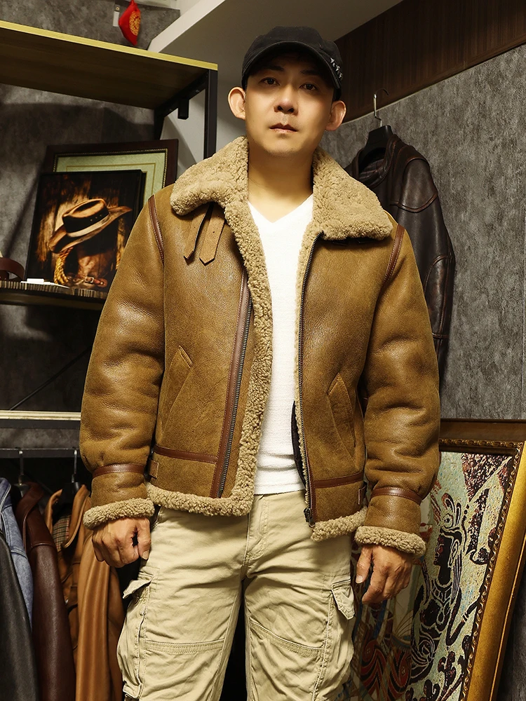 Classico cappotto in vera pelliccia B3. Giacca in pelle calda vintage Air Force Winer. Panno in lana naturale di qualità. 100% shearling