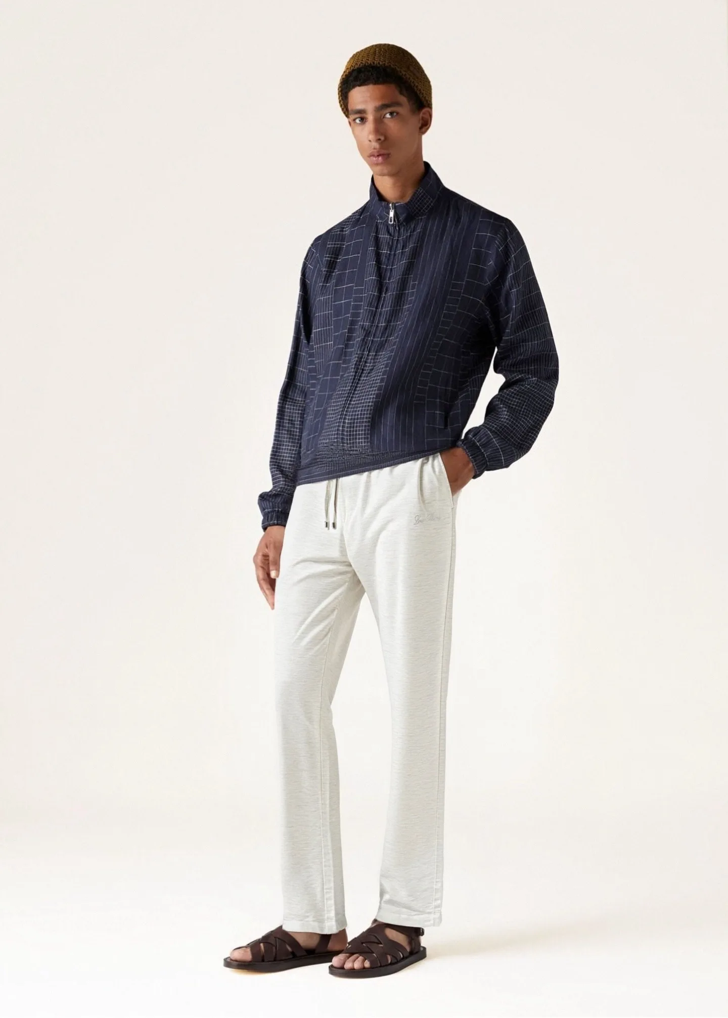 

Italian Vintage Men's Embroidered Linen Casual Pants Summer 2026 Mid-Waist Straight Leg Comfortable Fit High Density