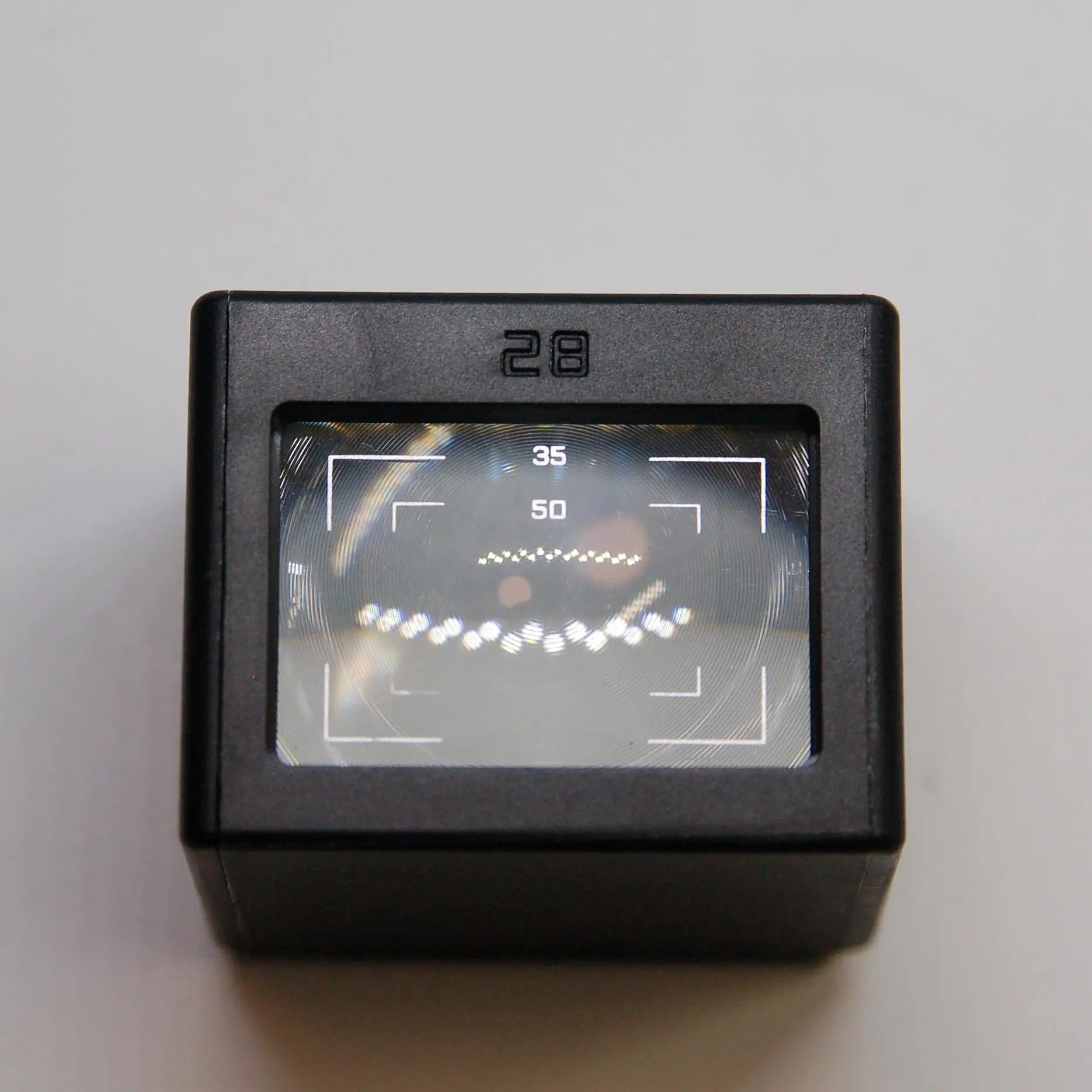 

Optical waist flat viewfinder 28mm (with 35/50, 40 frame lines)