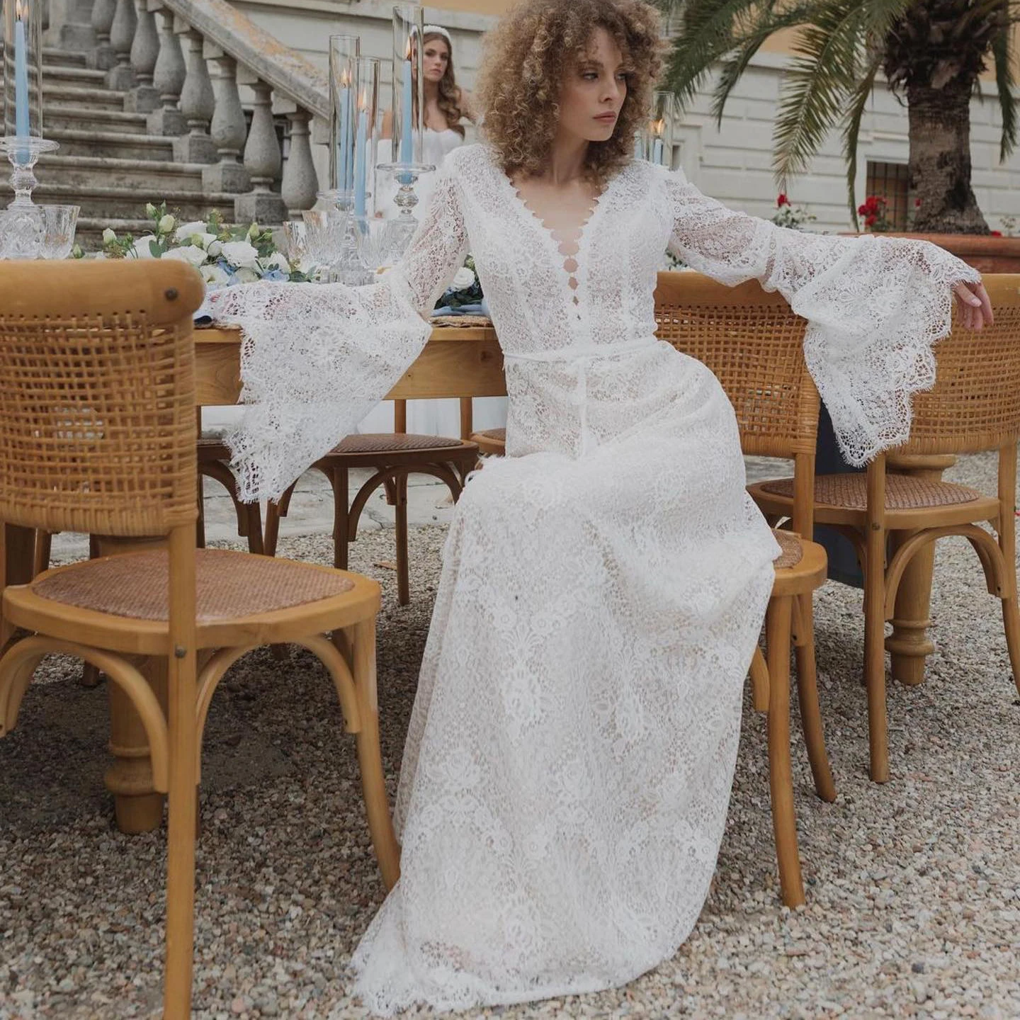 Longo sino mangas largas com decote em v boêmio ourdoor vestido de casamento personalizado sem costas aberto volta allover rendas praia vestidos de noiva