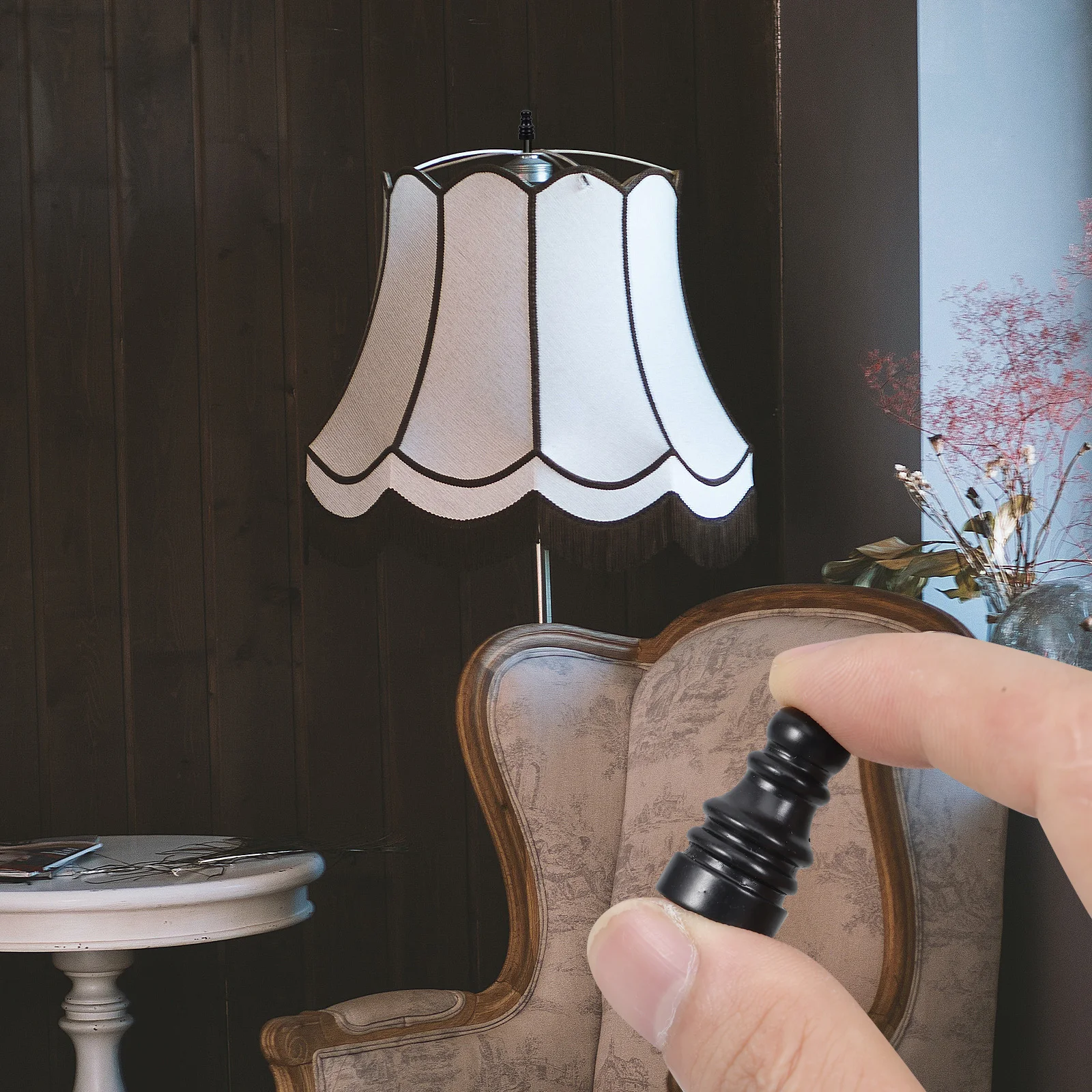 

2Pcs Metal Lamp Finial Cap Knob Retro Lighting Decorative Head for Table Floor Wall Lamps Hardware Wall Lamp Finial