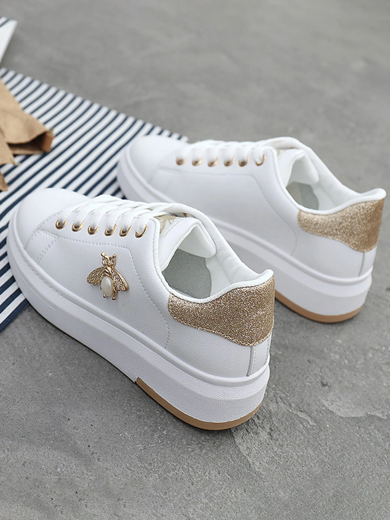 Women Gold Casual Round Toe Thick Bottom Non-slip Sneakers,Elegant Preppy Fashion Valentine Board Shoes