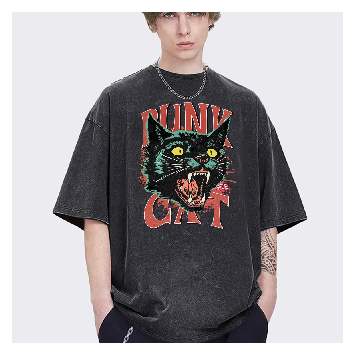 Hiphop Punk cat rock-roll black cat harajuku Oversized t shirt mens Womens Streetwear Fashion Casual Vintage Washed Cotton Tops