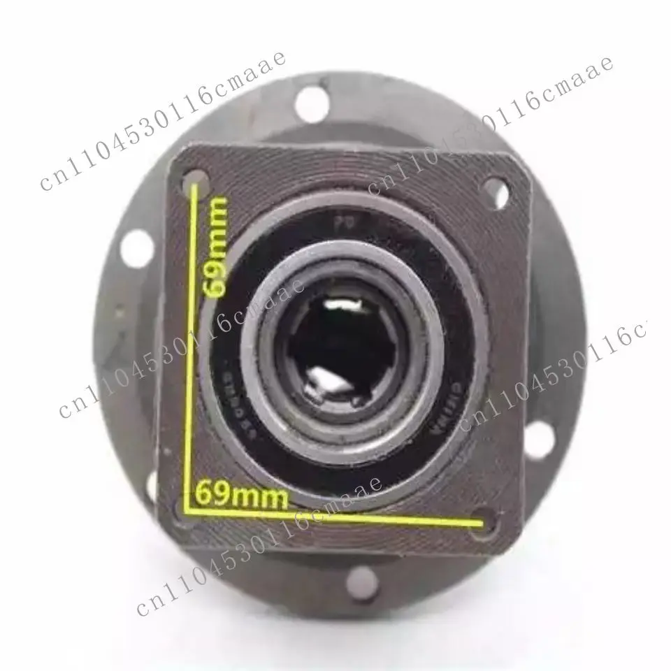 Suitable for electric tricycle rear axle accessories chain differential assembly small shell tricycle