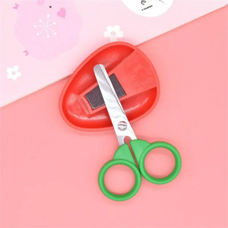 Mini Children Fruit Scissor With Magnetic Sticker Fridge Magnet Carrot Strawberry Grape Banana Cute Small Safe Scissor