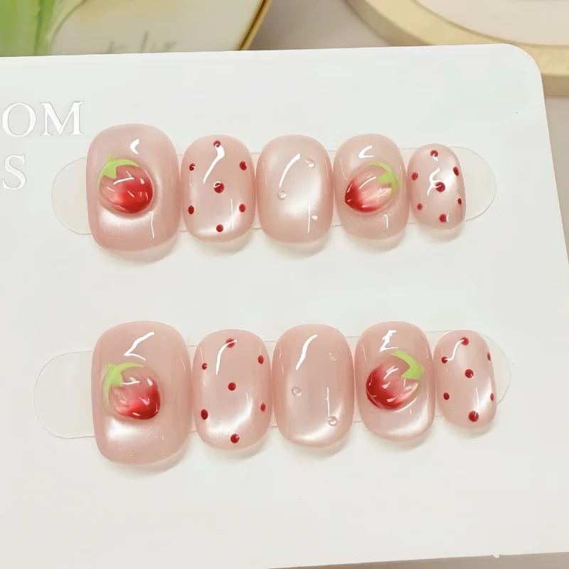 

24pcs Cute Cat's Eye Fake Nails Tips Strawberry Polka Dots Design False Nail for Woman＆girls Short Square Round Press on Nails