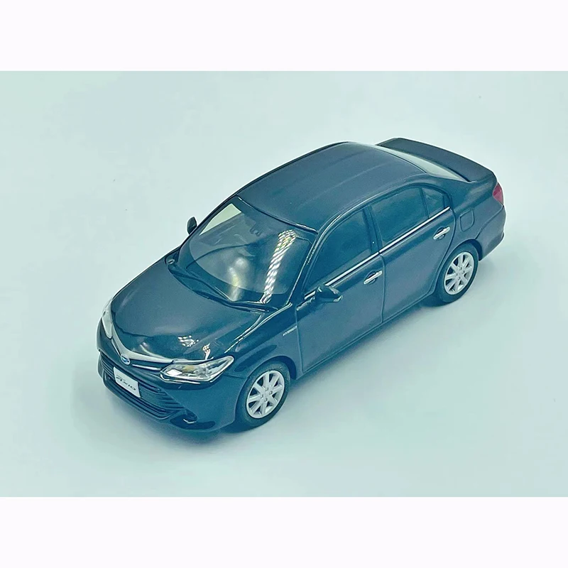 Original Diecast Alloy 1:30 Corolla Axio Car Model Black Silver Red Adult Classic Collection Display Ornament Souvenir