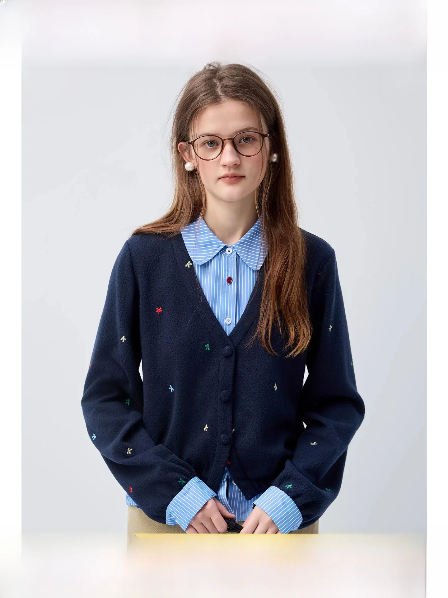 

Вязаный кардиган большого размера с вышивкой, в полоску, имитация двухслойности, весенняя мода для полных девушек, дышащий, длинный