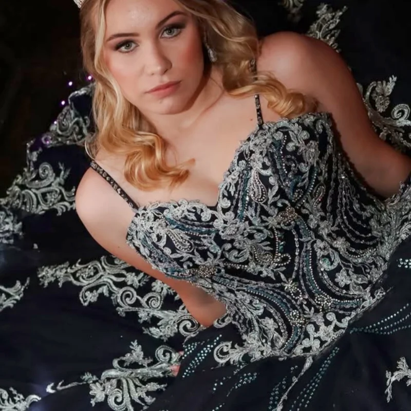 

Shiny black Quinceanera Dress crystal glitter flower Decal Long tail Bow Vestidos De 15 Quinceanera ﻿Customize