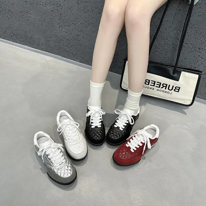 

Thick Bottom Sports Leisure round Head Diamond Pattern Genuine Leather Small Fragrance Style Shoes Casual All-Match Flat Heels