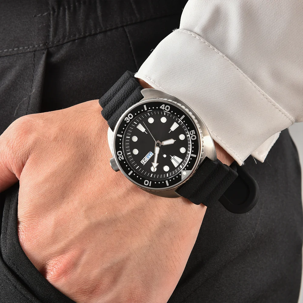 جراب رجالي مقاوم للماء من الفولاذ المقاوم للصدأ ، زجاج ياقوت مضيء ، دعامة يدوية ، شعار مخصص ، ساعة فاخرة ، NH35