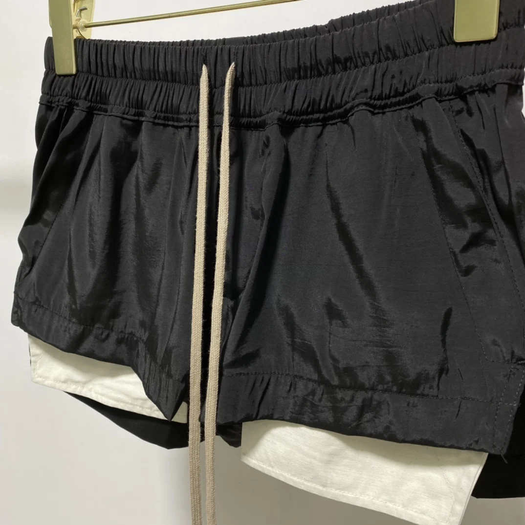 22ss Owen Seak Women Casual Short Summer Gothic Women High Street Wear Trumpet Mermaid Black Short