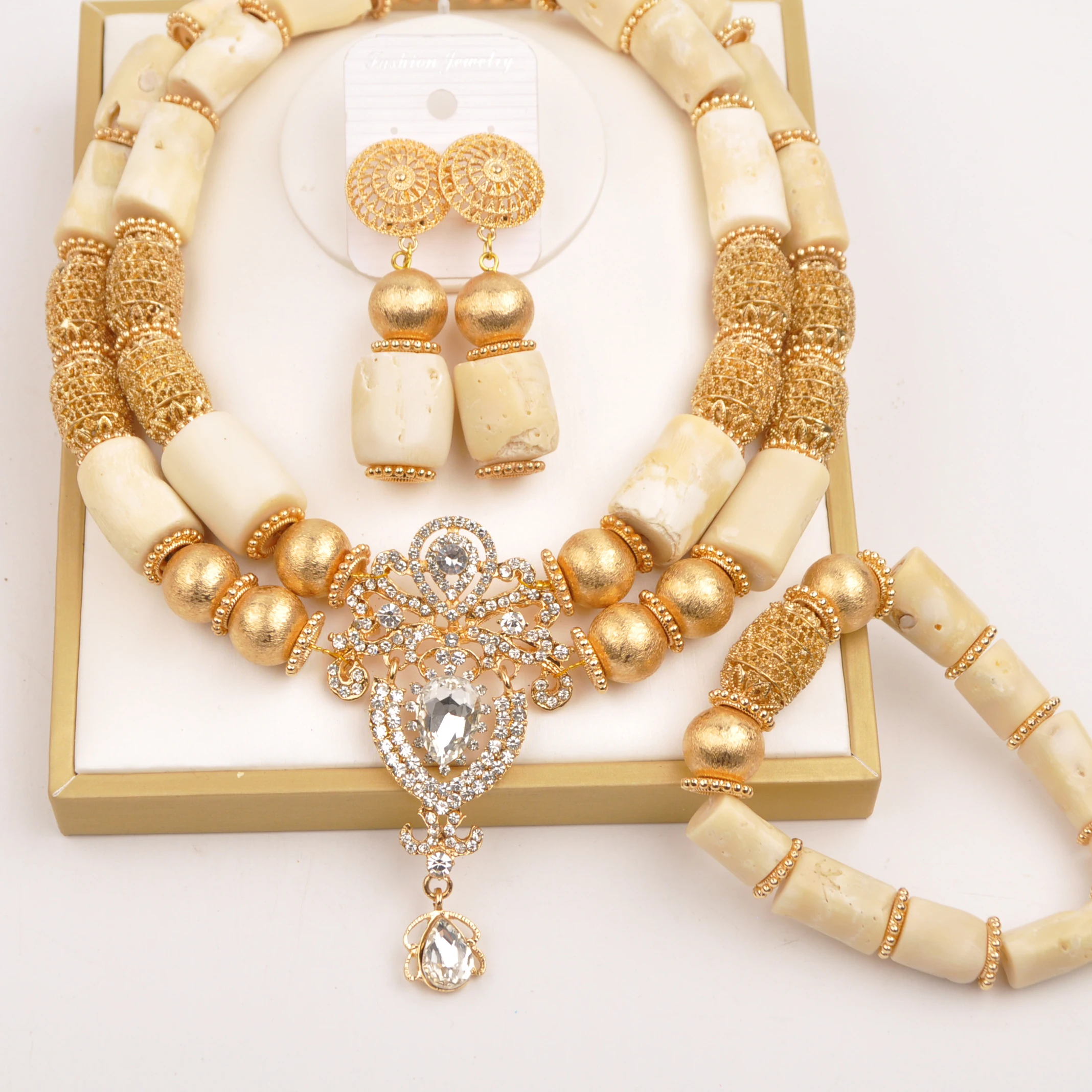 

Fashion African Wedding Nigeria Coral Beads Jewelry Set Natural White Coral Jewelry Set for Women