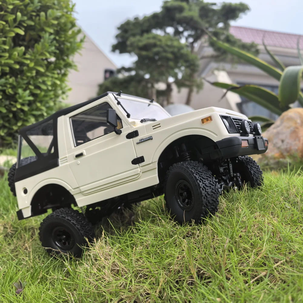 1/10 Pełnowymiarowy samochód WPL RC C74-1 2.4G Pojazd zdalnie sterowany 4WD Off-Road Elektryczny samochód wspinaczkowy z napędem na cztery koła