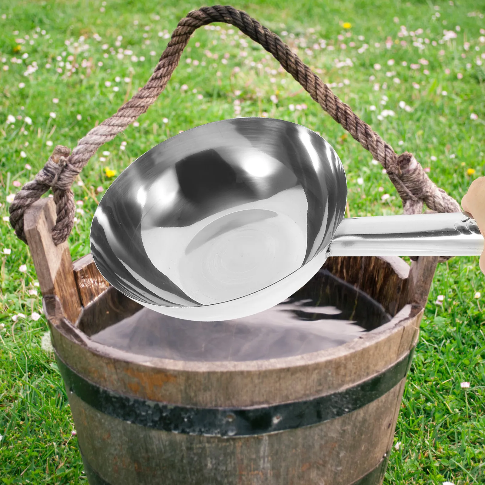 Heavy Duty Stainless Steel Water Ladle with Extra Long Handle Large Capacity Scoop for Soup Water Seasoning Stirring Cooking