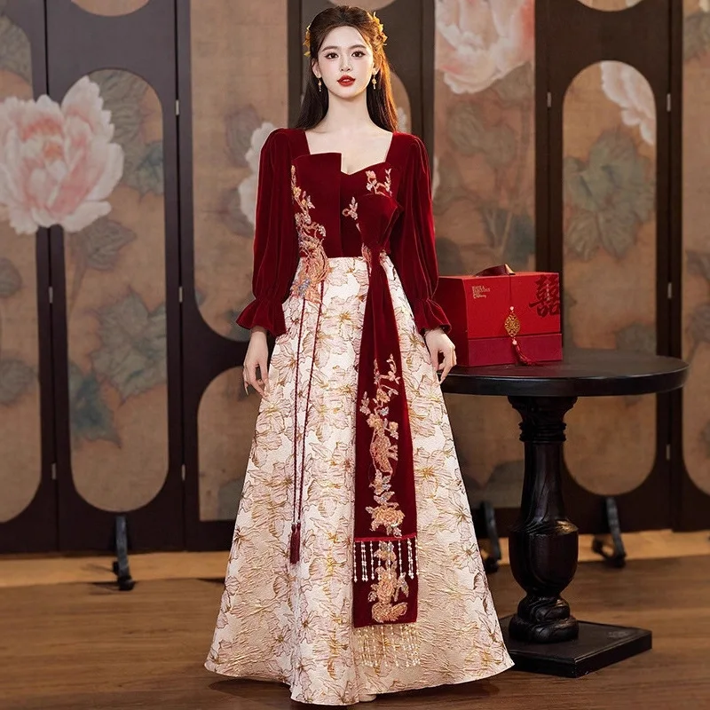 

Luxury Embroider Flower Cheongsam Long Sleeve Vestidos Chinese Style Wedding Dress Lady Elegant Banquet Gown Long Qipao