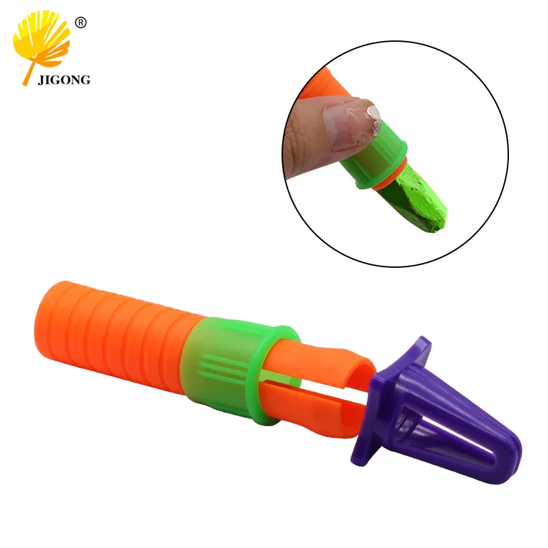 Portable colored crayon connector, painting aid, oil painting stick extender, plastic pen holder attached to reel pen device