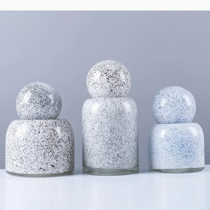 Desktop Glass Vase with Cover Flower Arrangement Flower Vessels Ornament Crafts Storage Tank Hydroponic Vase Decorative Vases