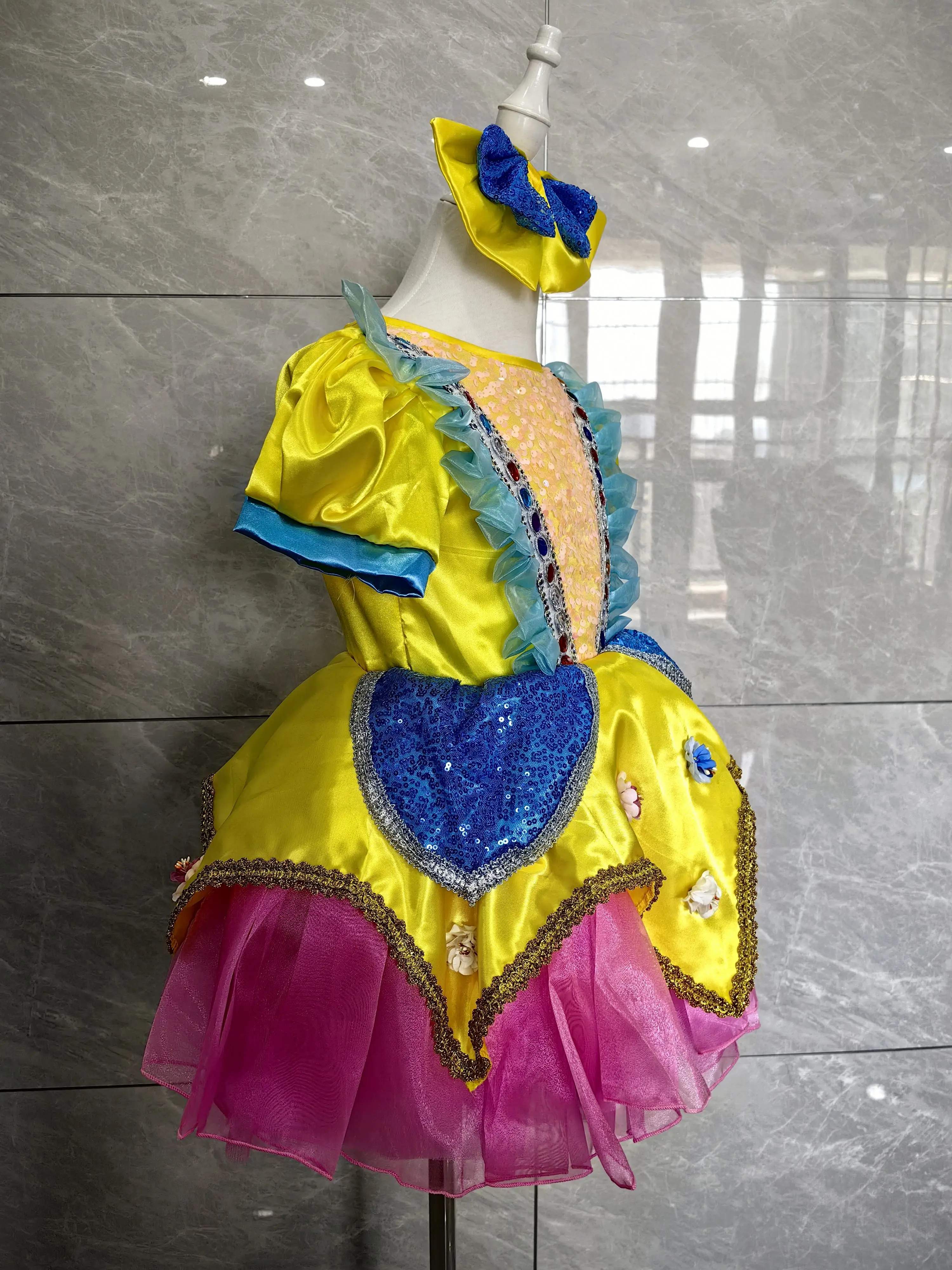 

Retro Yellow Sequin Dress Girls Dance Wear Sequined Modern Dance TUTU Dress Dance Costume Child Party Dress Stage Wear