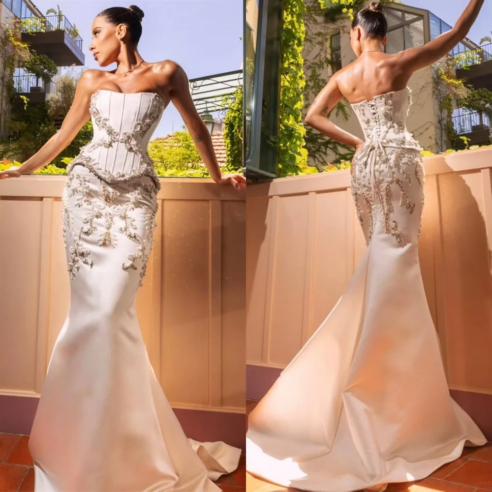 

Customized Simple Satin Celebrity Gowns Elegant Strapless Sleeveless Evening Dress Exquisite Lace Up Back Vestido De Festa
