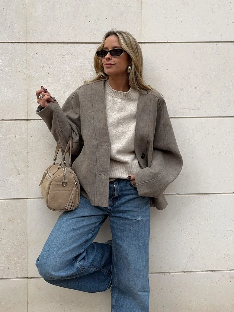 Autumn Fashion Solid Women Woolen Coat Elegant V-neck Single Breasted Long Sleeve Jackets 2024 Female Chic High Street Outwear