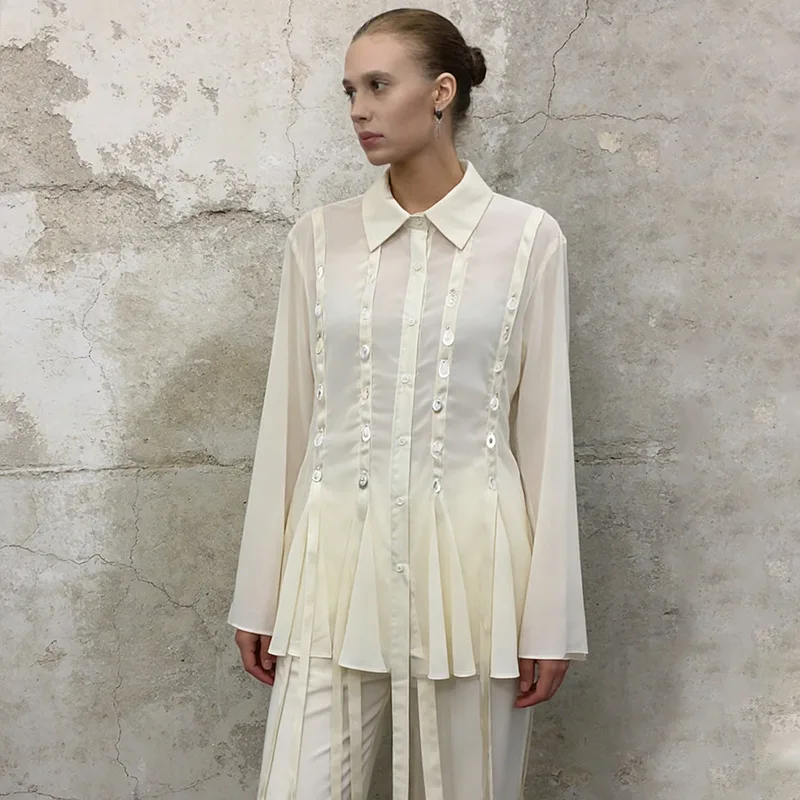 

2026 New Women's Retro French Minimalist Top, Lapel Tie String Single Breasted Sequin Patchwork Design Shirt