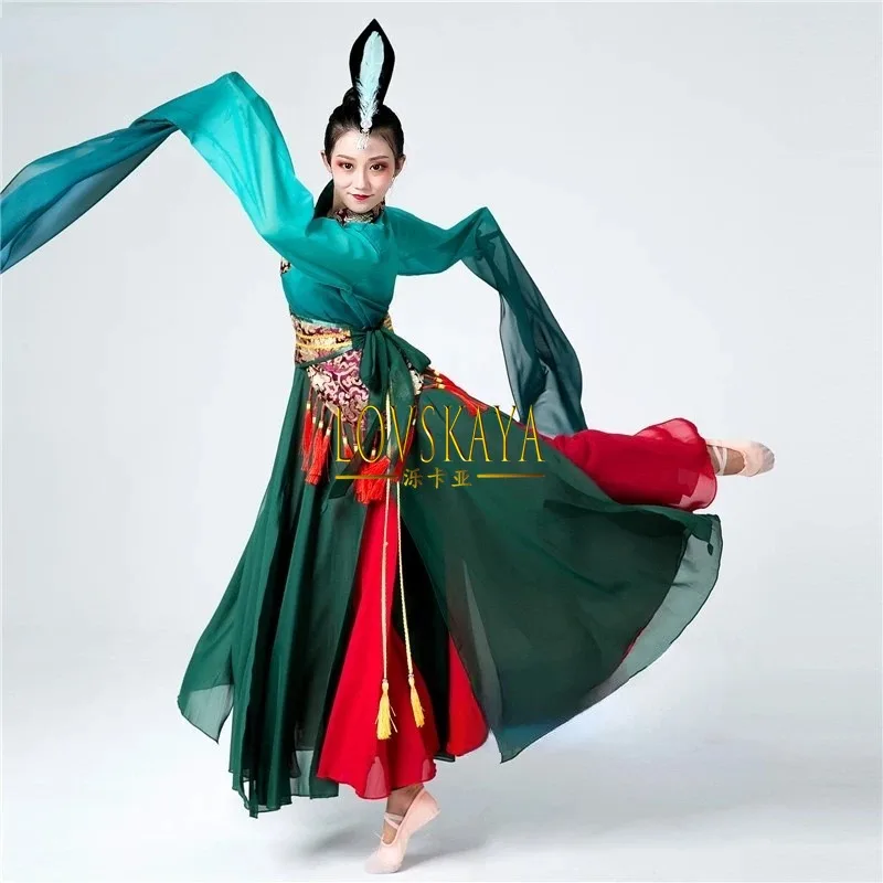 

Traditional Elegant Embroidery Fan Dance Performance Practice Clothes Chinese Folk Dance Costume Female Yangko Wear