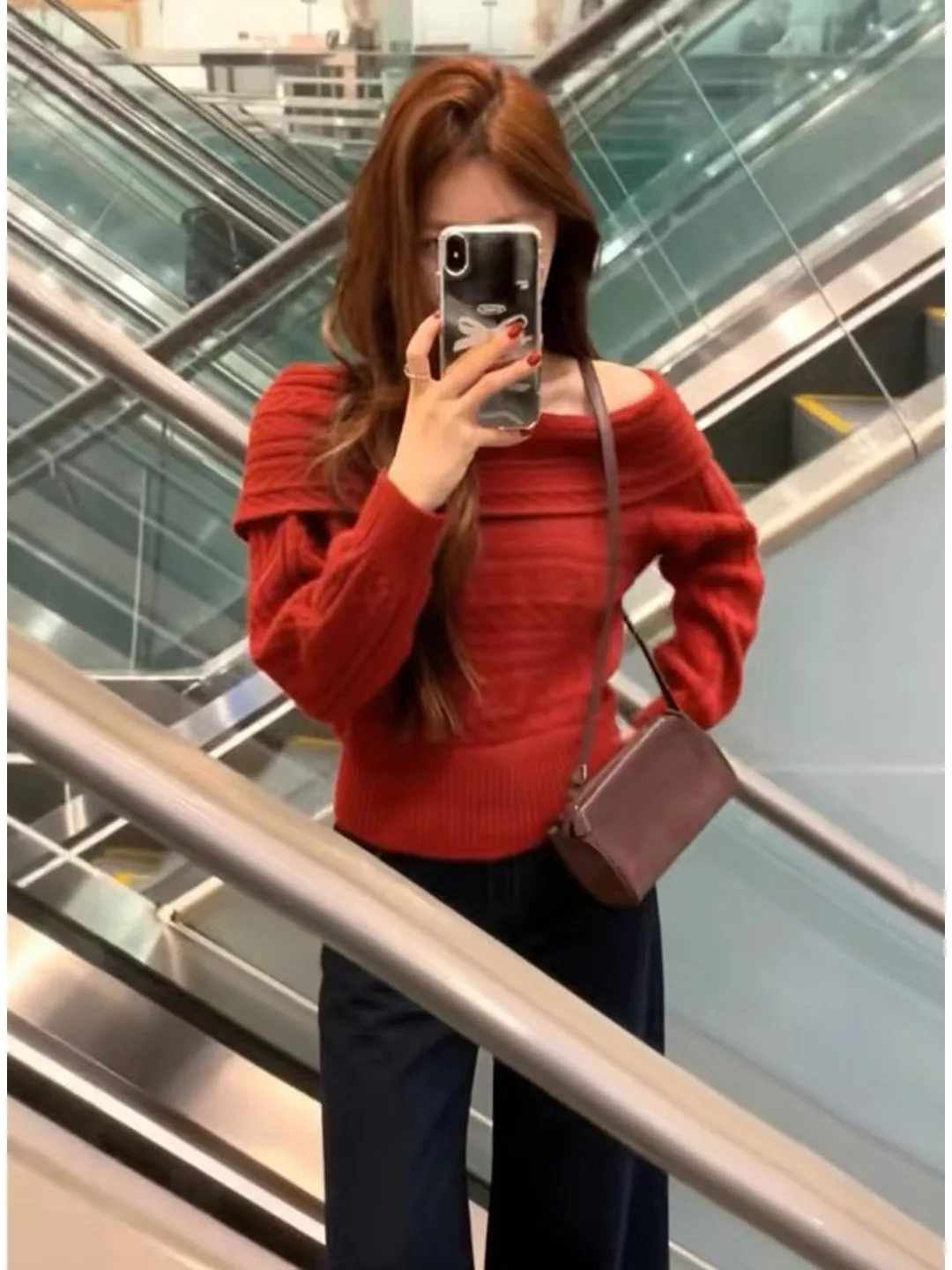 

Вязаный топ Laid-ba с открытыми плечами, оверсайз, женский, осенне-зимний, премиум-класса, с индивидуальным дизайном, красный, к Новому году