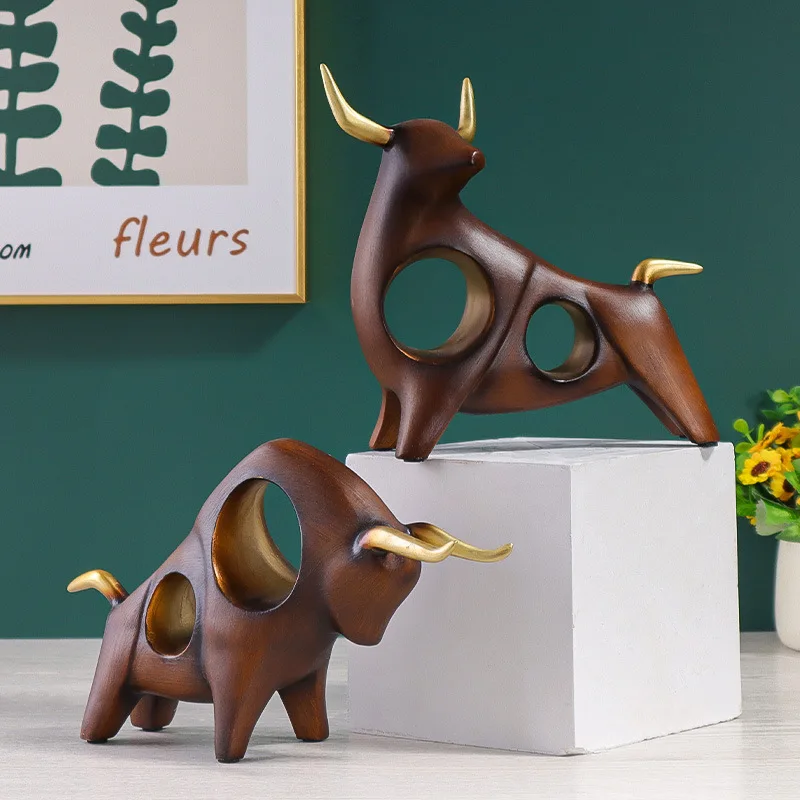 Resin Gold Bull Statue Graffiti Bull Abstract Bull Sculpture Home Decor Lucky Cow Figurine for Tabletop Interior Gifts Ornaments