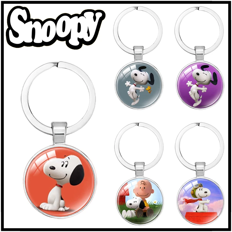 

Snoopy Fashion Keychain Cute Cartoon Crystal Alloy Keyring Pendant Creative Couple Car Keyholder Bag Jewelry Charm Accessories