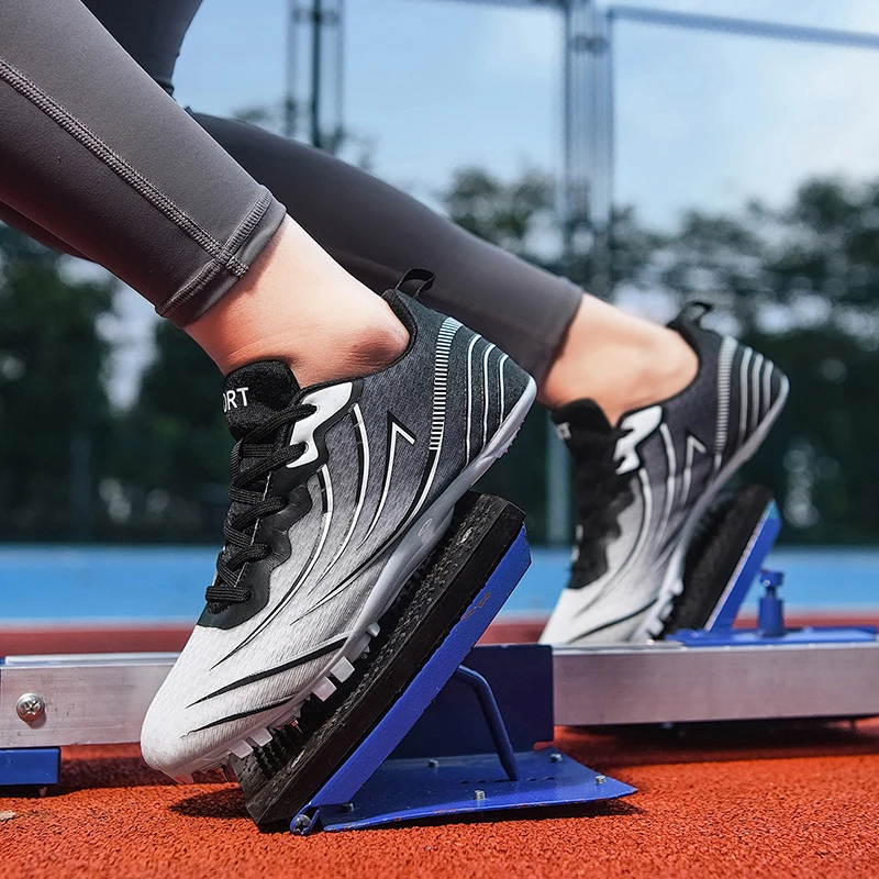 Track and Field Sports Shoes, Men's and Women's Professional Sprint Nail Shoes, Campus Middle Distance Running Training Running