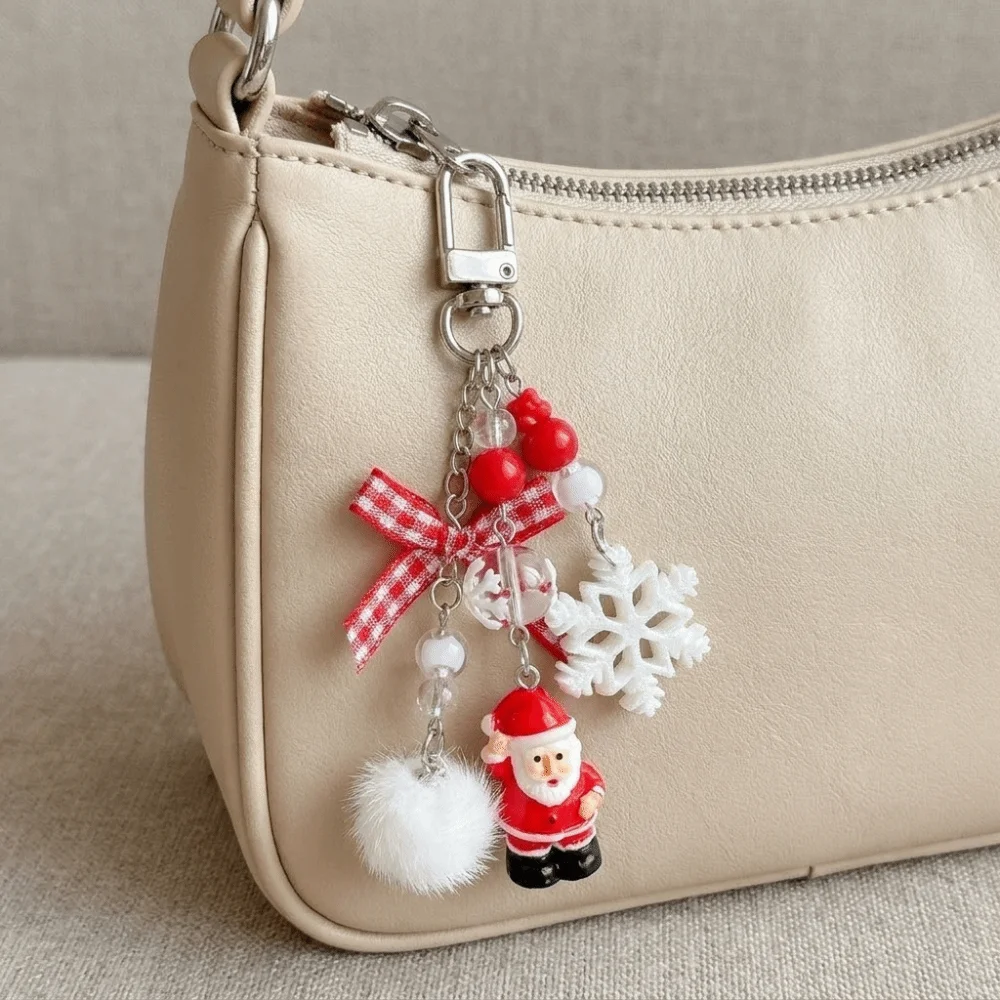Key Rings Acrylic Christmas Key Chain Christmas Tree Snowflake Santa Claus Keychain Beaded Ornaments Xmas Pendant Key Bag Decor