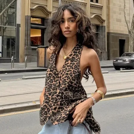 European and American summer new leopard print V-neck neck sleeveless  Girl vest fashion women's top