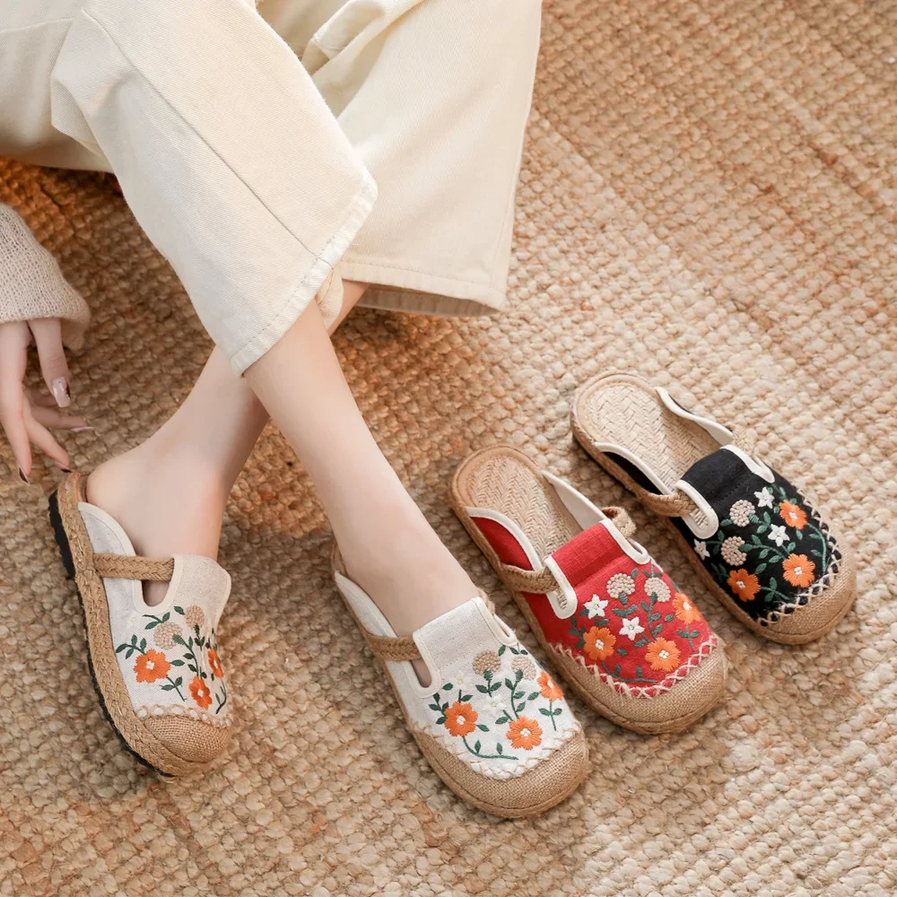 Women Linen Canvas Slip-On Flat Shoes Comfortable Retro Loafers Ladies Casual Embroidered Sneakers Hemp Sole 2023