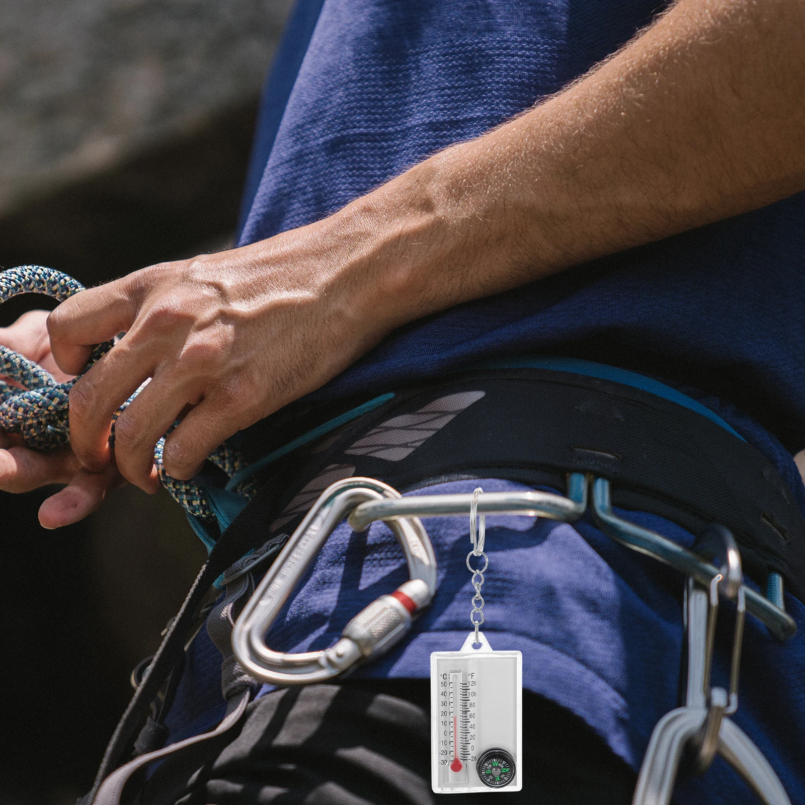 

2 Pcs Mini Compass Keychain Survival Thermometer Outdoor Accessory Compact Lightweight Hiking Camping Pocket Size