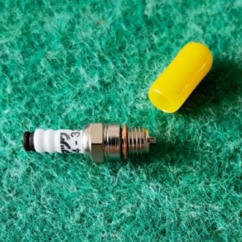 Spark Plug for TOYAN CISON ENJOMOR RETROL Gasoline Version Engine Model Parts