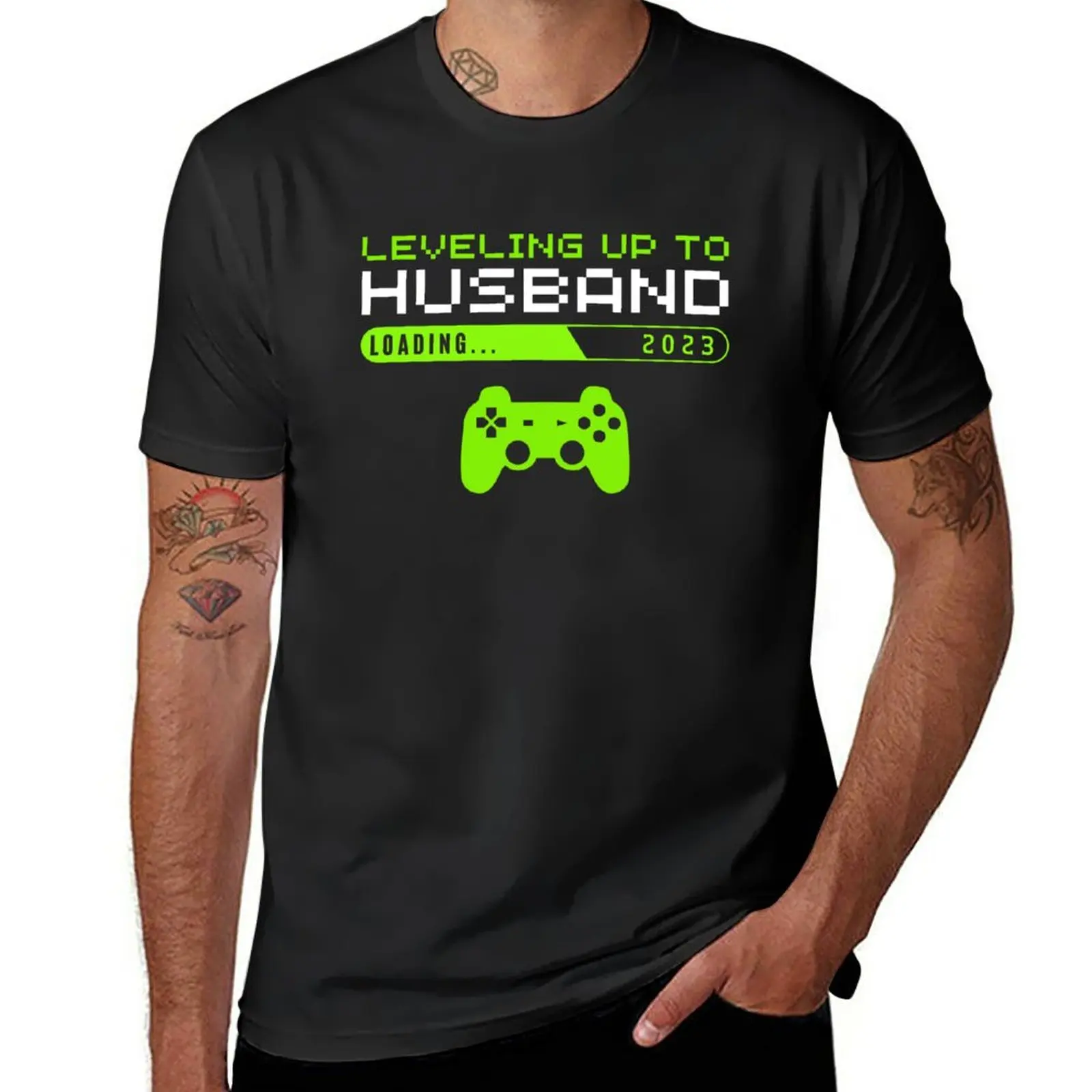 New Leveling Up to Husband est 2023, Groom Video Game Lovers Engagement Funny T-Shirt Blouse T-shirt short mens clothes