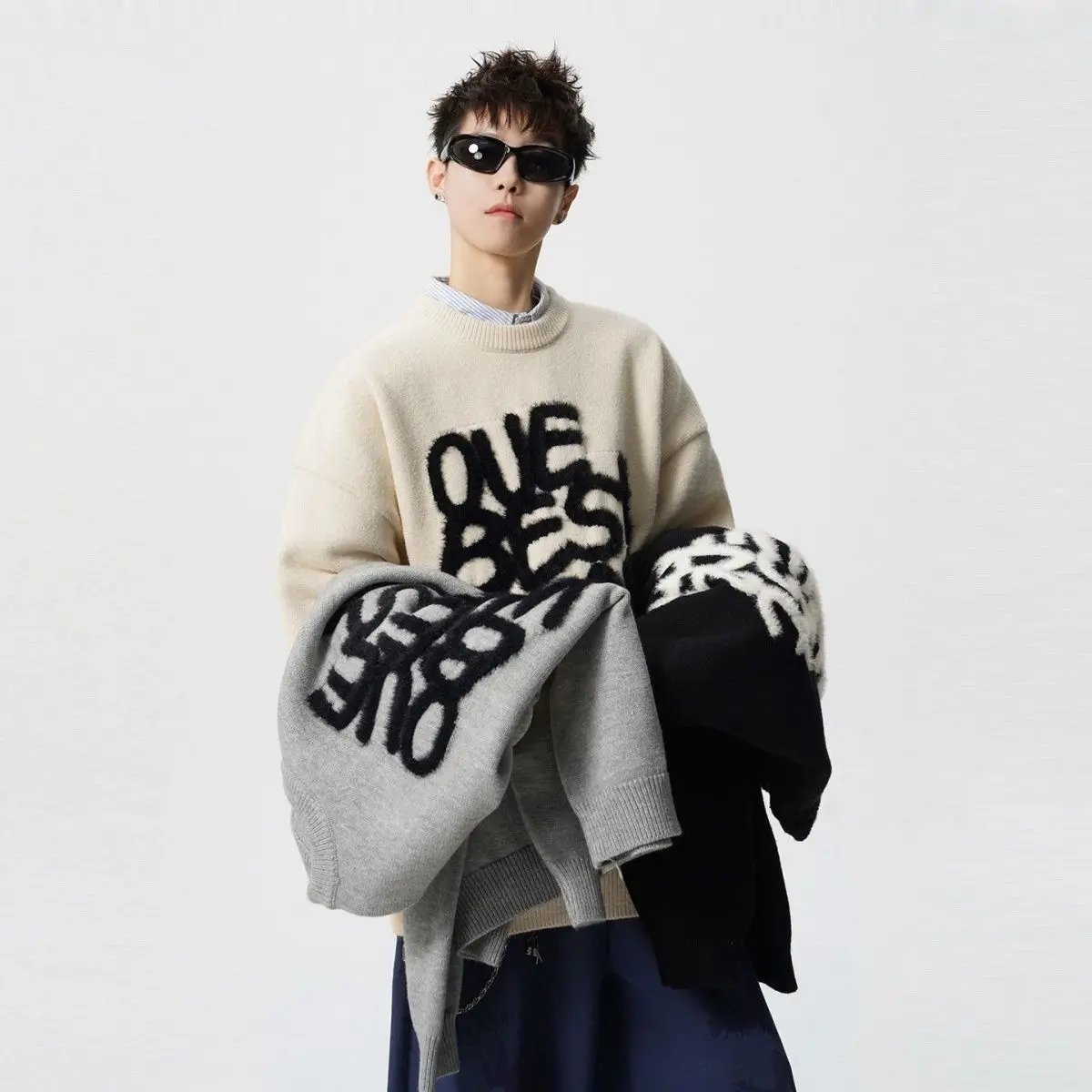 

Letter Thickened Crew Neck Sweater for Men and Women, Loose and Lazy in Autumn and Winter, Couple Warm Inside Knitted Sweater