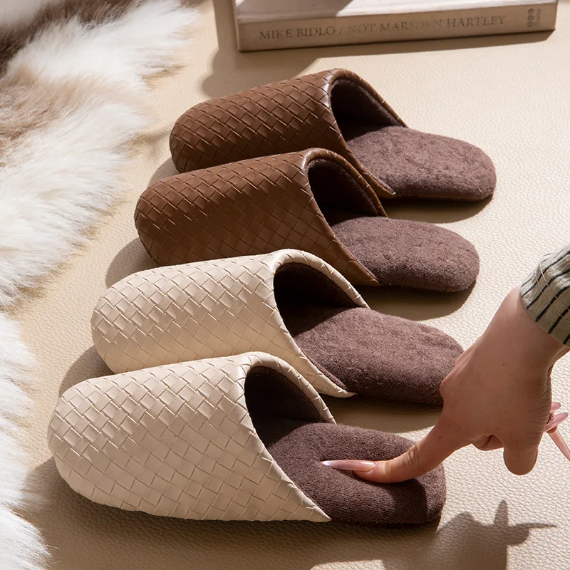 

Silent Slippers for Men and Women Autumn/Winter Indoor Homewear Soft-Soled Non-Slip Cotton Slippers
