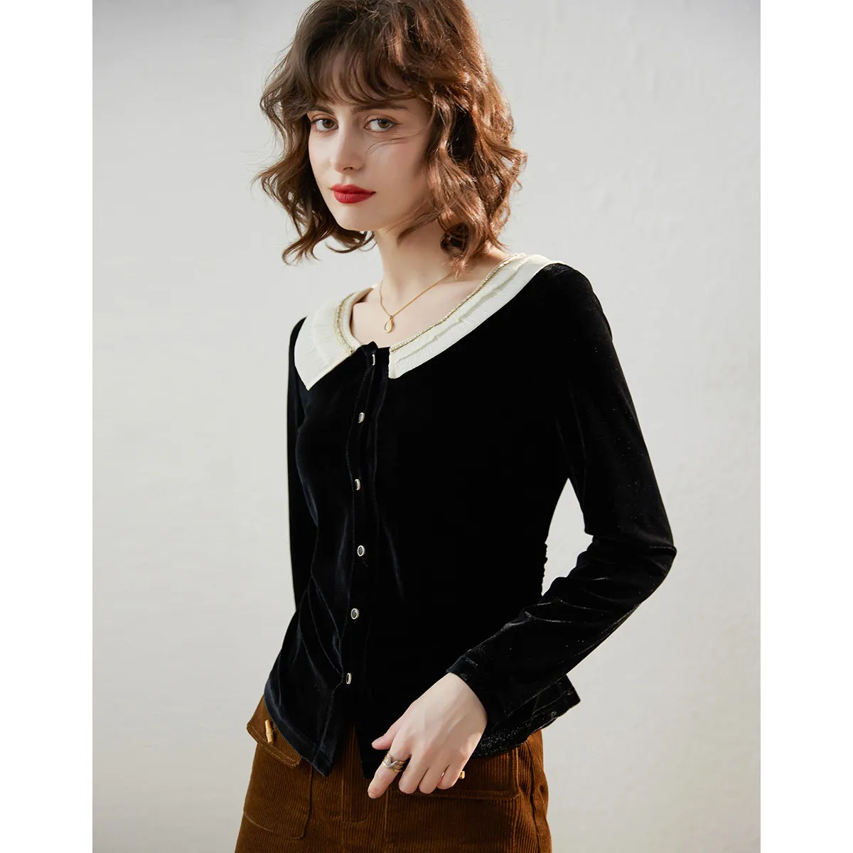 LOUIS YAO Women Velvet Cardigan 2023 Autumn and Winter Flounce Round Neck Long Sleeve Contrasting Color Womne Tops