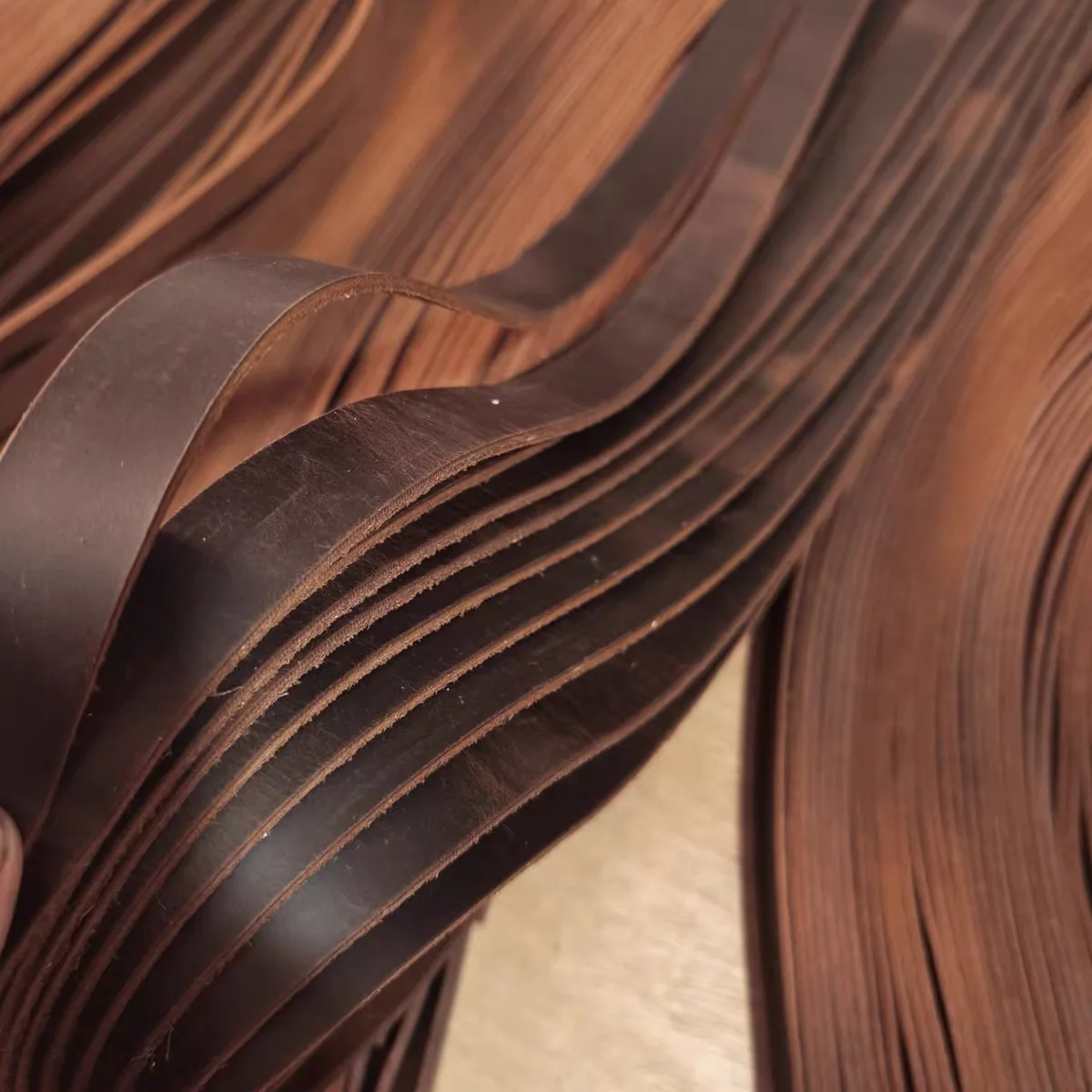 1.8mm Thick Coffee Colored Crazy Horse Leather Strip, Top Layer Cowhide, Handmade DIY Deep Brown Cowhide Strip, Retro Color Chan