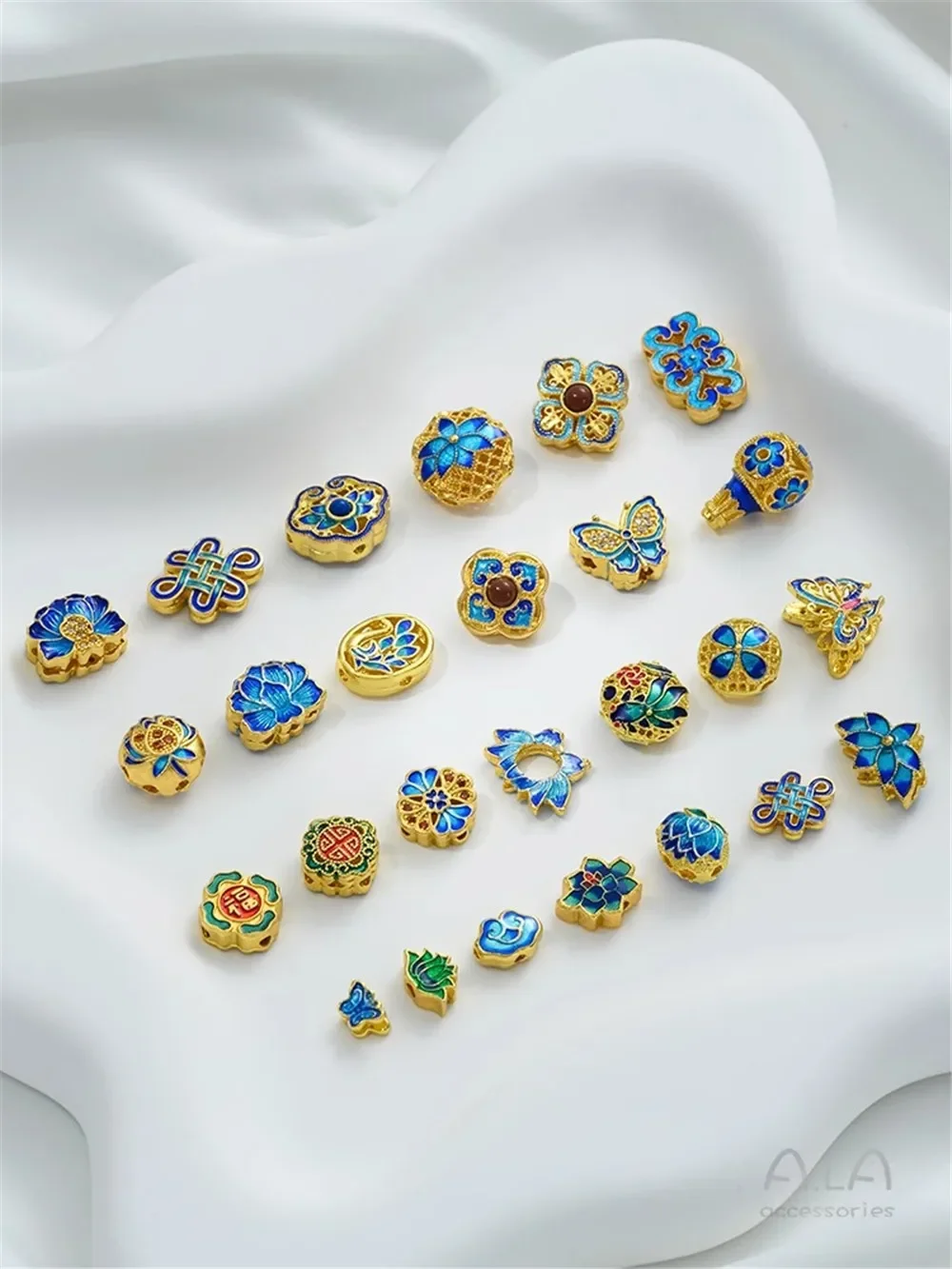 Copper Gold-plated Enamel Butterfly Auspicious Cloud Lotus Chinese Knot Back Cloud Blessing Cloisonne Bead DIY Accessories