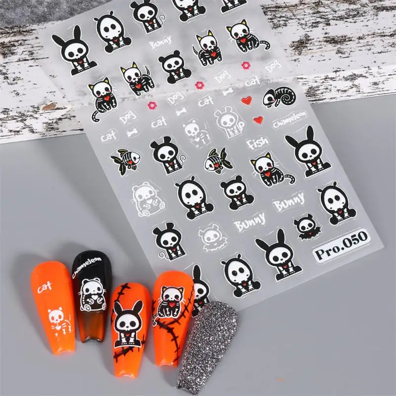 Halloween Nail Art Em Relevo Adesivos, Crânio, Abóbora, Fantasma, Morcego, Aranha Web, Anime Decalques, Gravado Manicure Decoração, 5D