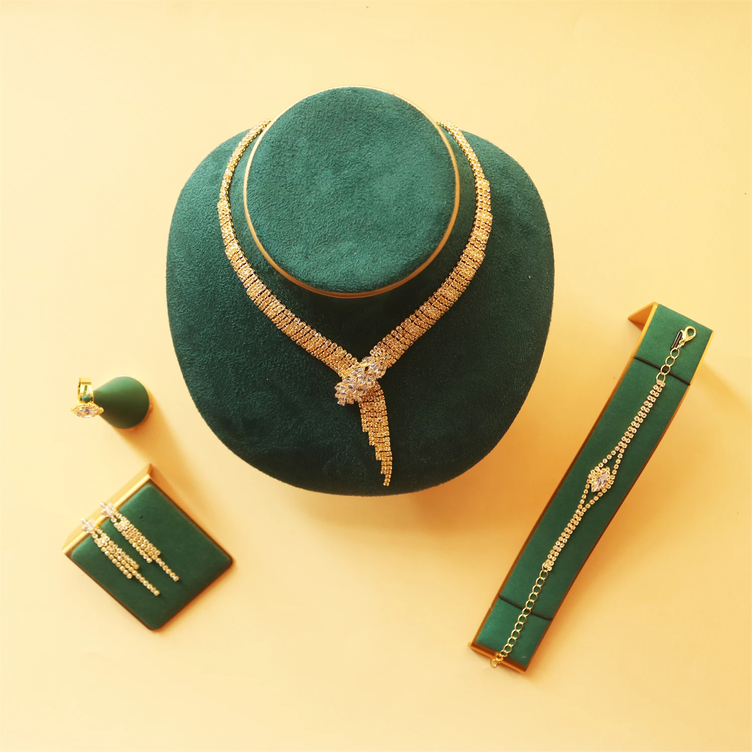 Thumbnail 3 - #75 Ranked Statement Jewelry Sets Picks in 2026