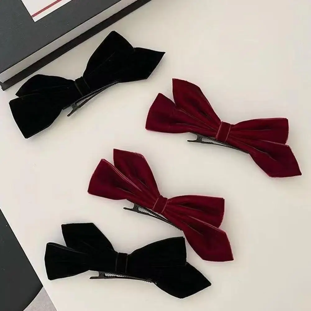 2Pcs Graceful Retro Black/Red Velvet Bow Clip Elegant Two-piece School Party Duckbill Clip For All Seasons Hair Accessories