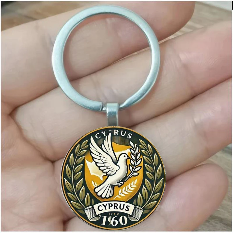 

Zinc alloy keychain, "Cyprus Peace Dove Badge 160" - Green Line theme between hope and conflict resolution, retro style, ideal h